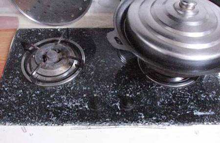 燃气灶的爆炸隐患